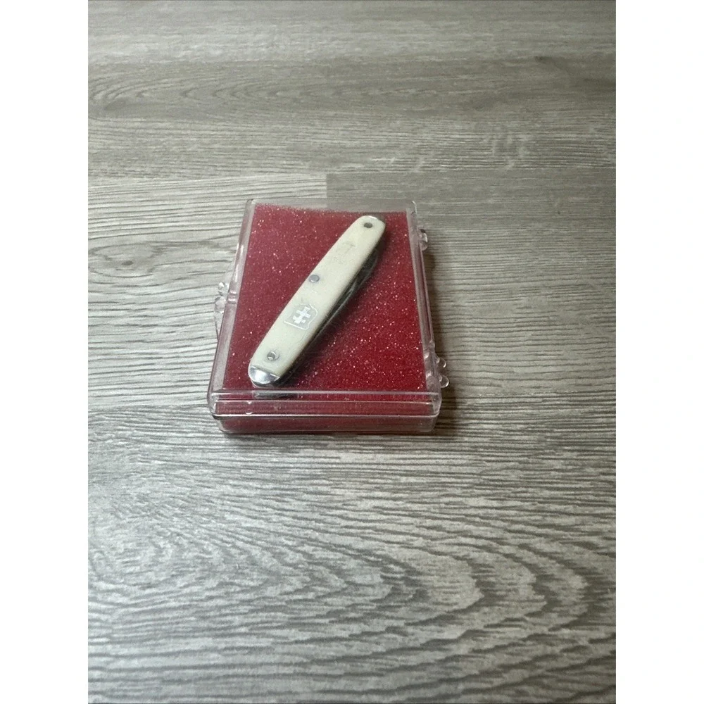 VTG. 2 BLADE KNIFE‎ ADVERTISING SENTER-SANDERS TRACTOR CORPORATION 